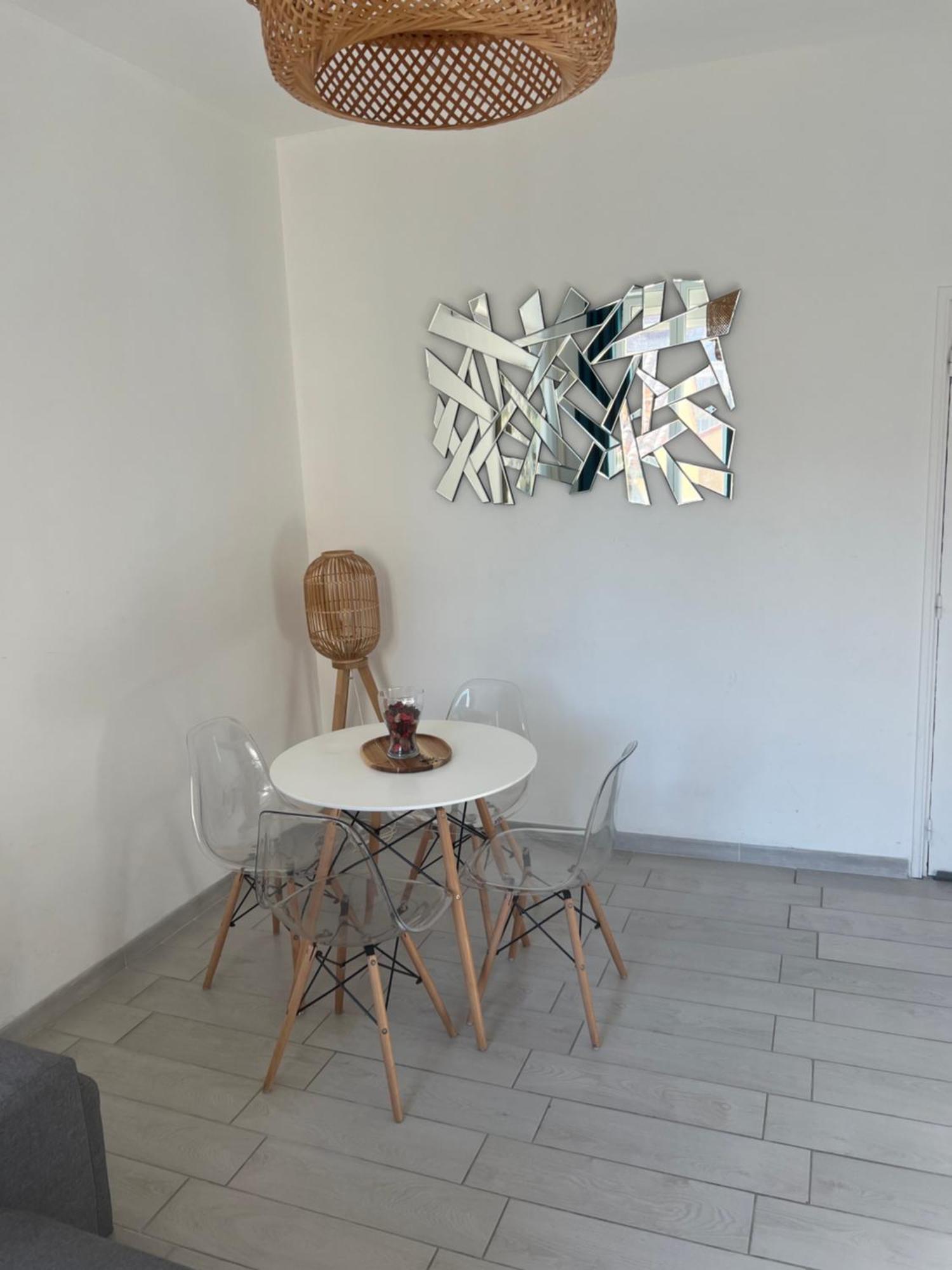 Grand T2 Climatise A 5 Min De La Gare St-Charles - Vieux Port Apartment Marseille Exterior photo